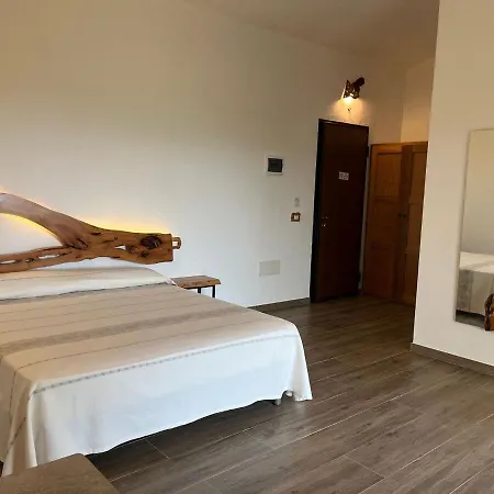 Hotel Turismo Rurale Lu Stazzu Arzachena
