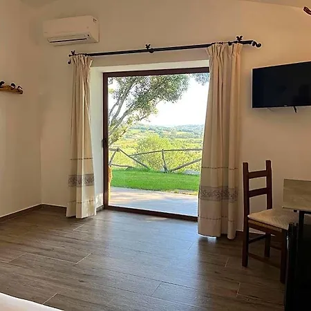 Turismo Rurale Lu Stazzu 3*