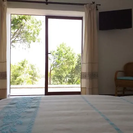 מלון Turismo Rurale Lu Stazzu 3*
