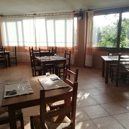 Turismo Rurale Lu Stazzu מלון 3*