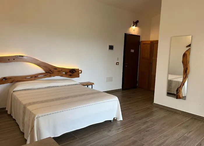 Szálloda Turismo Rurale Lu Stazzu Arzachena